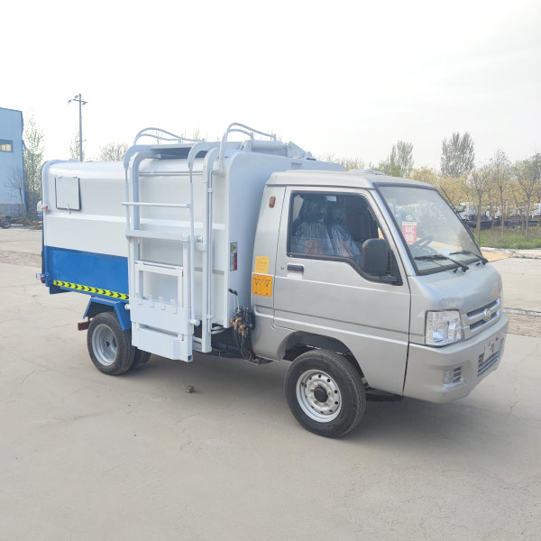 电动挂桶自卸垃圾车