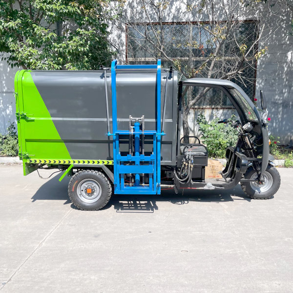 电动挂桶自卸垃圾车