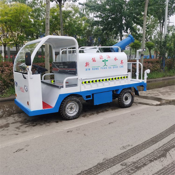 洒水车