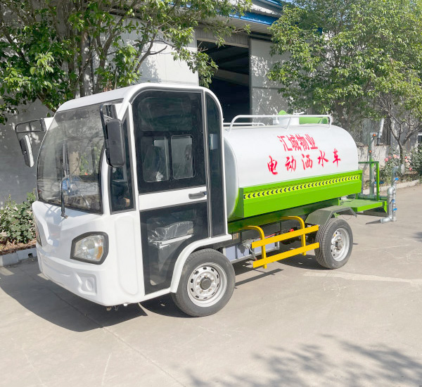 洒水车