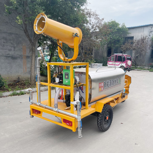洒水车